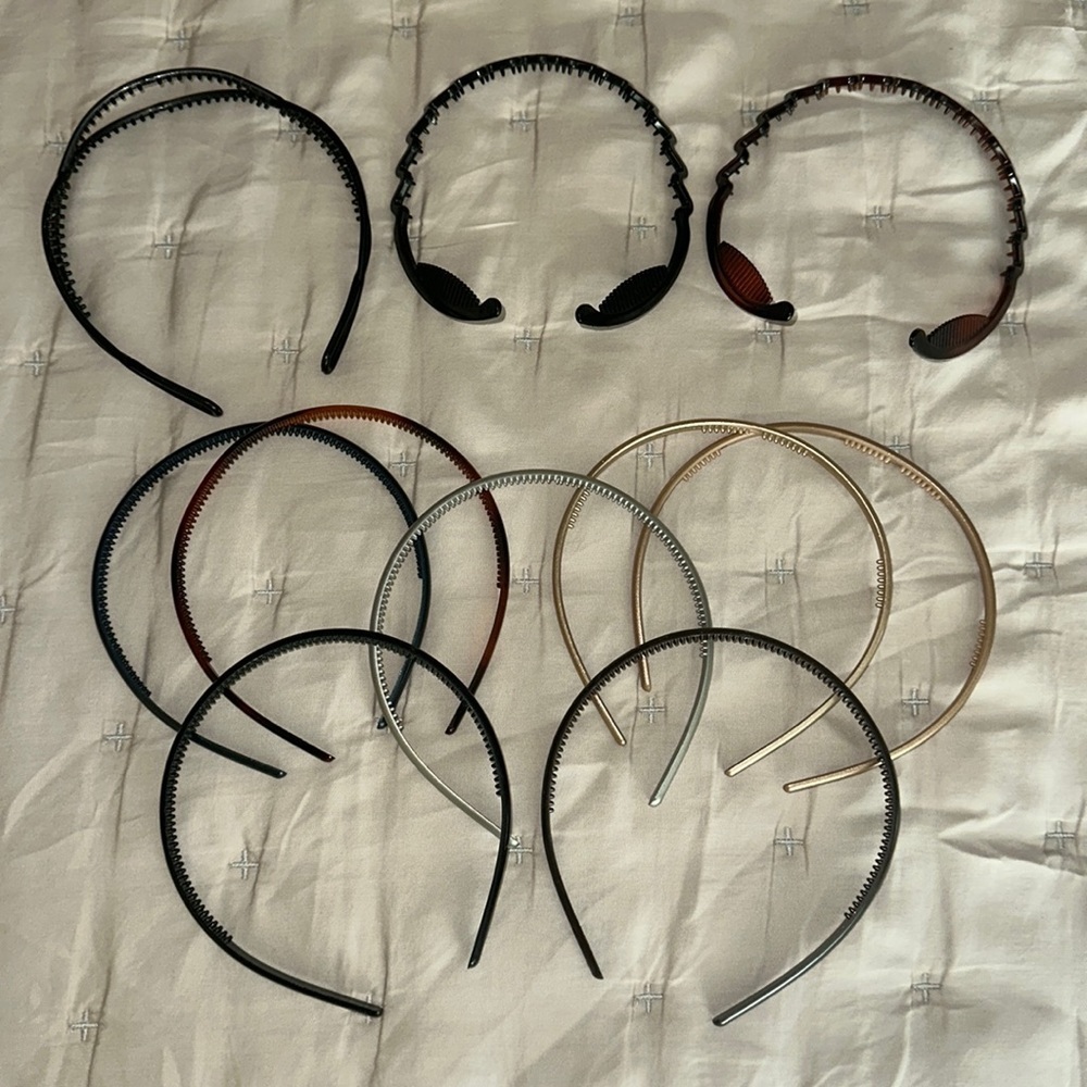 Assortment of Headbands - 10 pieces in total